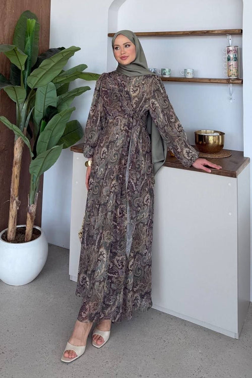 Elegant Extra Chiffon Maxi Dress